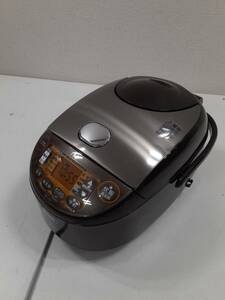 【つ46】NP-VI10 ZOJIRUSHI 象印 IH 炊飯器 炊飯ジャー 2019年製 通電確認済み 動作品