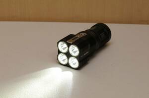 NITECORE ナイトコア TM26 TINY MONSTER QUADRAY LEDライト