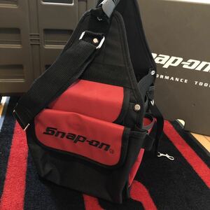 スナップオン　ツールバッグ　TB1 工具箱　収納　持ち運び　TB1 Snap-on レッド　新品未使用