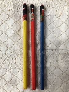 鉛筆　えんぴつ　和紙　日本人形　和紙鉛筆　３本　日本人形　未使用　古い　　赤　黄　青　昭和