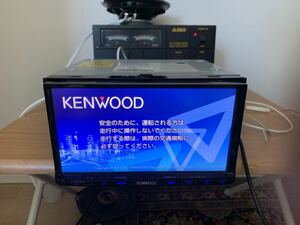 KENWOOD◇ケンウッド◇MDVーL402◇地図データ２０１４年◇車カーナビ◇Bluetooth・DVD .SD・AM・FM◇簡易動作確認済み