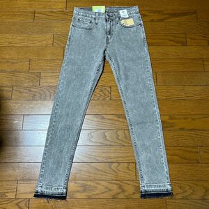 ①新品W29リーバイスSKINNY TAPER黒ブラックデニムパンツ★ブラックジーンズスキニーパンツスリムデニムジーンズ606levis501511★2023DEC①