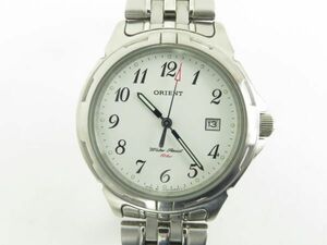 ORIENT オリエント　メンズ腕時計　クオーツ　白色文字盤　お洒落な　シルバーカラー　I02
