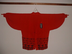 純毛、手編みカーディガン　赤　Ｍ～Ｌ位　未使用　袖短め（七分袖以下）　男女兼用？　　レトロ　日本製のよう