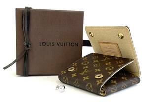 LOUIS VUITTON ルイヴィトン モノグラム ピアスケース ホルダー / スニーカー トレーナー シャツ バッグ ブレスレット 財布 サンダル