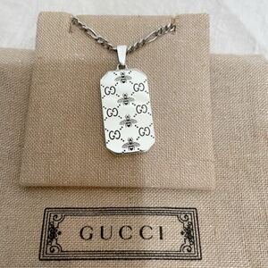 GUCCI グッチ シルバー GGビー ネックレス