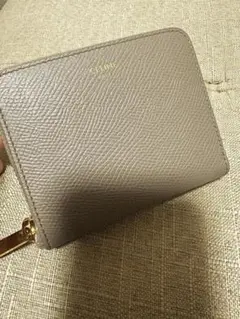 CELINE スモールジップウォレット　ペブル