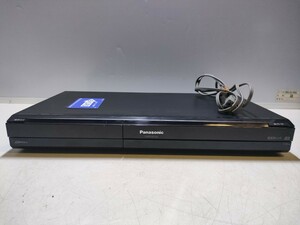 E201(中古現状、消毒除菌済 、即発送）Panasonic DVDレコーダーDMR-XE100(電源+B-CAS付き)