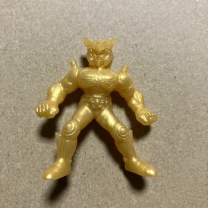 聖闘士星矢 消しゴム フィギュア ゴールド 金色 メタリック ハウンド アステリオン 欠品 検索用 クロス 聖衣 ガシャポン 食玩 キン消し