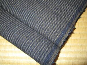 【昔古布】大正期　美品で　厚手の　藍染手織木綿　小格子縞　２幅　(長合計２７３)　リメイク材料