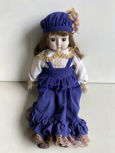 Et598◆ビスクドール◆フランス人形 全長約45cm 西洋人形 女の子 パープル アンティーク コレクション 陶器人形 ドール/人形