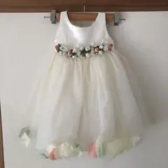 プリンセスセレクション　サイズM　（90㎝）花びら踊るかわいいドレス