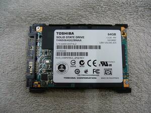 1.8 インチ　SATA SSD 64GB 中古　TOSHIBA　THNS06GG2BNAA 動作品