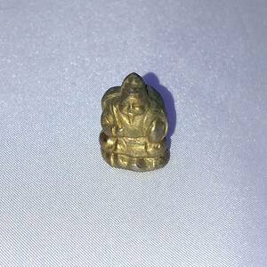 小さな置物 真鍮製 神様 お守り 和風 置物 小物 高さ約1.8cm 【3722】