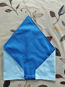 大人三角巾　シワになり難いシンプル三角巾　水色青