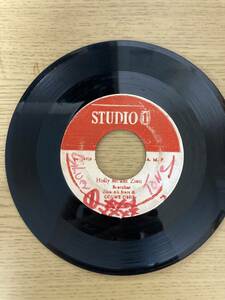 Count Ossie & Zion All Star / King Stitt “Holly Mount Zion” / “Be A Man Version” 　7inch (STUDIO 1) JAオリジナル盤