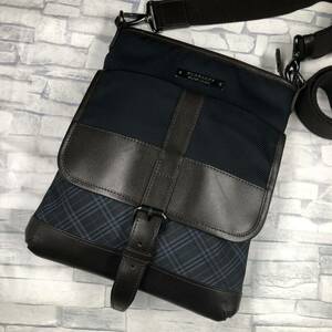 【美品】BURBERRY バーバリーブラックレーベル メンズ ショルダーバッグ サコッシュ 斜め掛け ノバチェック レザー ナイロン ネイビー 紺