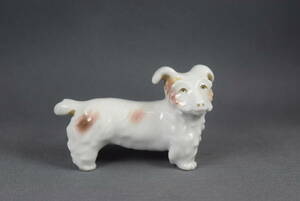 香蘭社　犬　イヌ　洋風　置物　インテリア　アンティーク　小物　陶磁器　全長 約8ｃｍ