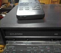当時人気の品物★VHS VHSビデオデッキ ビデオカセットレコーダー リモコン付き★ SHARP VC-F31 通電確認　当時物　現状品