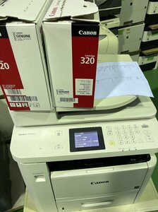 Canon A4モノクロFAX搭載複合機 Satera MF417dw　無線LAN　カウント141099枚　動作OK/トナー2本おまけ/ヒンジ部破損有