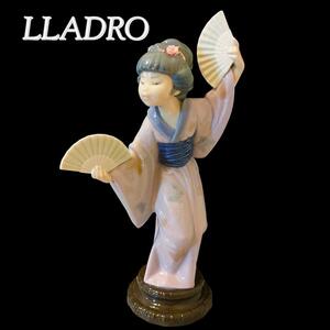 美品★ リヤドロ LLADRO 踊り子 着物 扇子 和装 舞い 陶器 芸者 人形 日本の芸者 フィギュリン 廃盤 希少品 レア スペイン アンティーク品