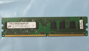 Micron製　PC2-6400U-666-13-ZZ 1GB DDR-800 / 1009