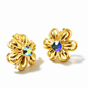 Vintage　1930’s aurora rhinestone 　flower motif goldmetal earrings