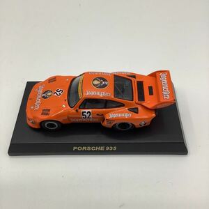 ミニカー 1/64 PORSCHE 935 1977