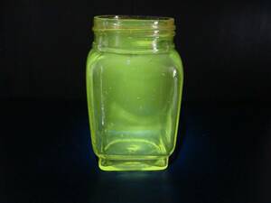 昭和レトロ ガラス瓶 ウランガラス 気泡