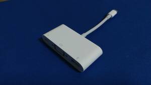 Apple純正　USB-C VGA MultiportアダプタA1620/2878