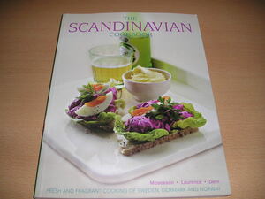 洋書・The Scandinavian Cookbook・北欧の国々の美味しい伝統料理のレシピ精選集