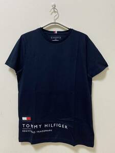 新品　トミーヒルフィガー　Tシャツ　ネイビー　Sサイズ