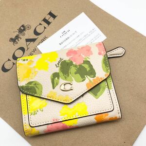 【COACH☆新品】ウィン スモール ウォレット・フローラル プリント！折り財布！