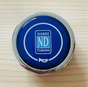 NARDI ナルディ ホーンボタン 未使用品momo サイズ