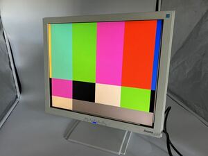 19型液晶ディスプレイ/iiyama PLE1901S-W1/スピーカー内蔵/d-sub dvi