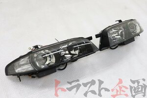 1101058111 後期 キセノンヘッドライト 左右セット スカイライン GT-R V-spec BCNR33 トラスト企画 U