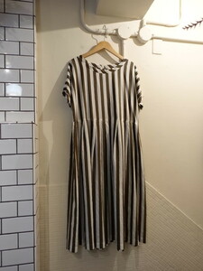 ◎tricot コムデギャルソン　19SS 定価55000円+消費税　ストライプ　ワンピース　サイズS