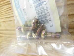 YAMAHA Drum PARTS PAN HEAD SCREW 6.0X12　EA060126