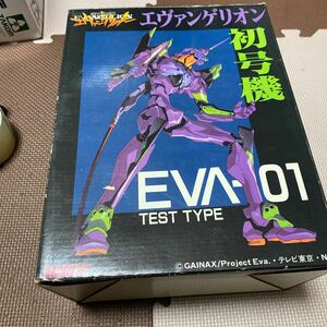 SEGA ツクダホビー　エヴァンゲリオン 初号機EVA-01 TEST TYPE ソフトピニールキット