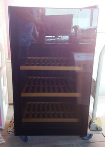 excellence エクセレンス 電気冷蔵庫 MB-6110C ワインセラー 2013年製 32本用 三ツ星貿易 バー 飲食店 中古