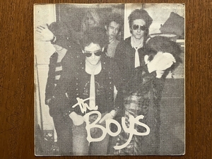 試聴可 The Boys - I Don