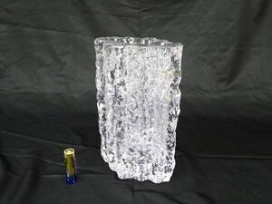 ◆(TH) KAGAMI CRISTAL カガミクリスタル？ ガラス製 花瓶 高さ 約19cm フラワーベース 花器 花生け 生け花 花入 インテリア雑貨 置物