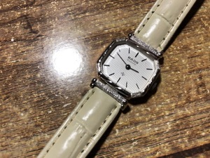 良品 ヴィンテージ RADO ラドー SWISS 高級 700.9020.2 シルバーカラー 社外革ベルト クオーツ レディース 腕時計