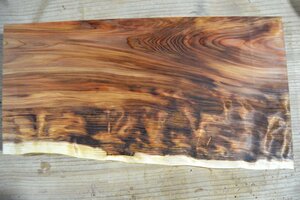 長33*幅14-18*厚1.5　杉8の木材木工材,一枚板送料安DIY花台銘木　杢　プレート　瘤