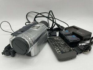 ∞.通電確認済【パナソニック Panasonic NV-GS200 3CCD 100× デジタルズーム ビデオカメラ バッテリー 充電器 付属品多数】OK17045