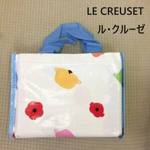 [雑貨] LE CREUSET：ル・クルーゼ「レジャーシート」収納袋付き 使用感あり 鍋の可愛いデザイン