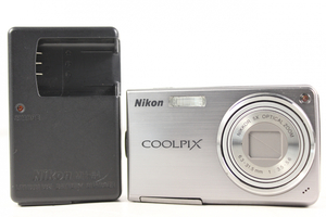 【ト福】Nikon ニコン COOLPIX クールピクス S550 デジタルカメラ シルバー 充電器付き デジカメ LBZ01LSL25