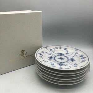 0180425新しい未開封ロイヤルコペンハーゲン　プレート　6枚 セット　ブルーフルーテッド　プレイン　お皿 丸皿　ROYALCOPENHAGEN。皿9CM