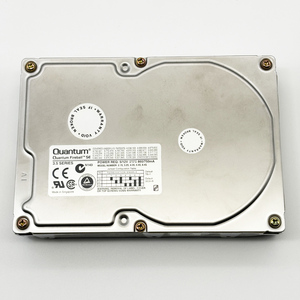 【クァンタム】 Quantum Fireball SE 3.5インチ 2GB SCSI HDD 【中古・送料無料】