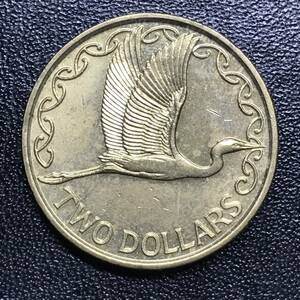 ★世界 海外 外国 コイン 硬貨！1990年！ニュージーランド 2ドル 1枚！エリザベス2世 白サギ Kotuku！★管理番号1784